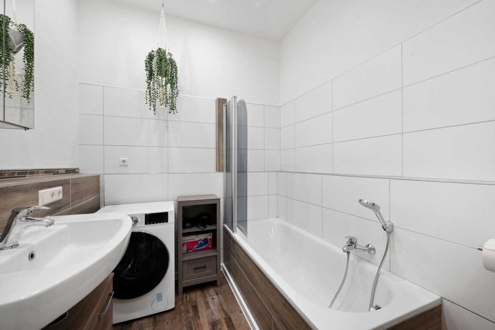 Backhome: Castle-view With Smart Tv And Laundry Apartment Ludwigsburg
